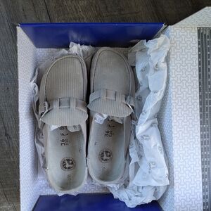 Birkenstock Buckley Corduroy Clogs